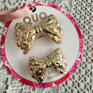 Quo Shiny Gold Bow Hair Clips